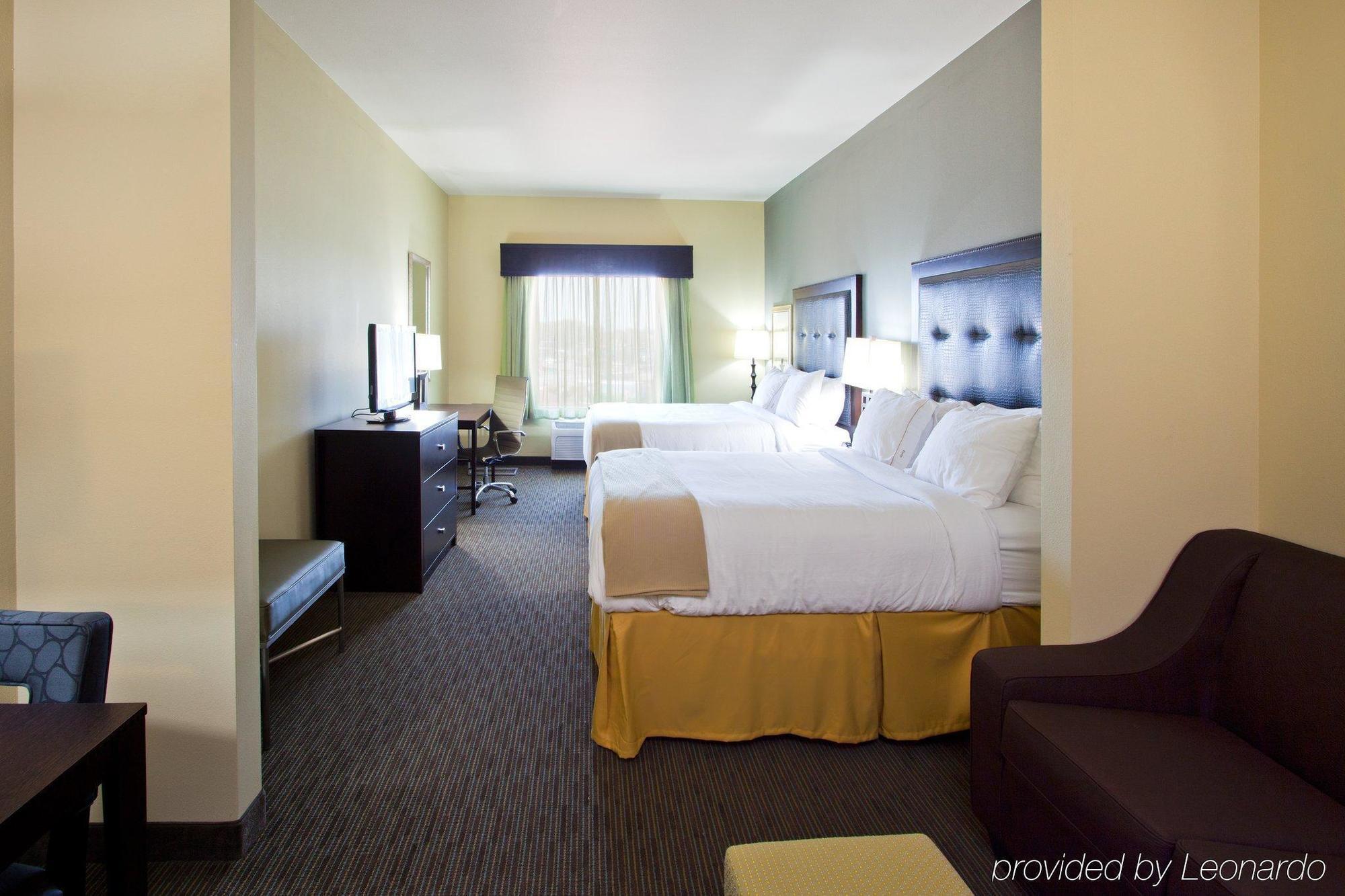 Holiday Inn Express Waycross Pokoj fotografie